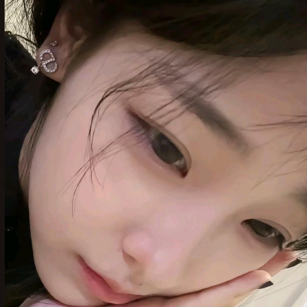 轻绘梨花泪沾衣