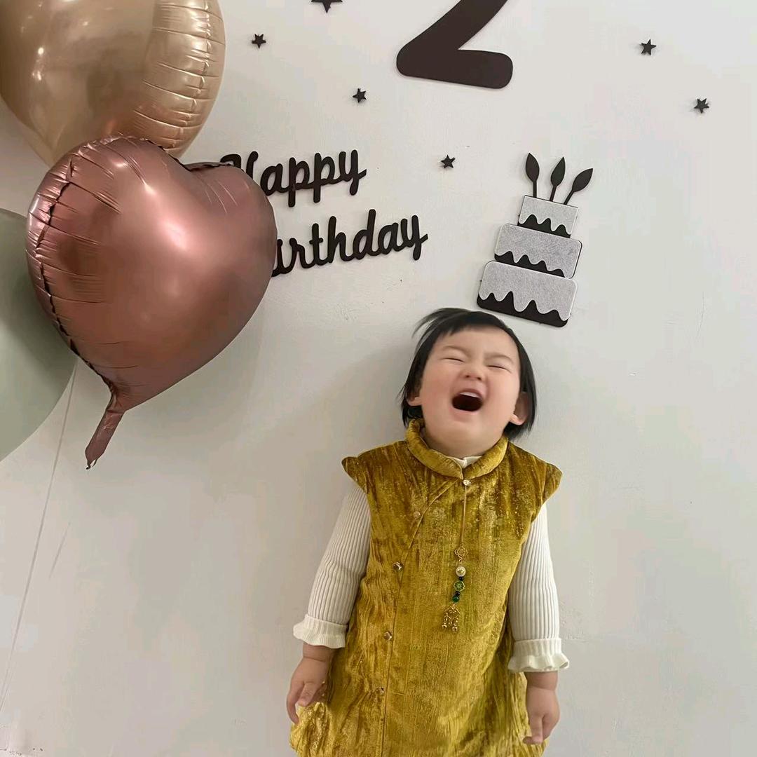 螺蛳粉味的泡芙