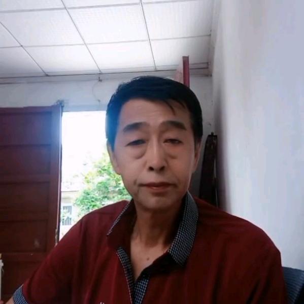 柳暗花明😀老崔