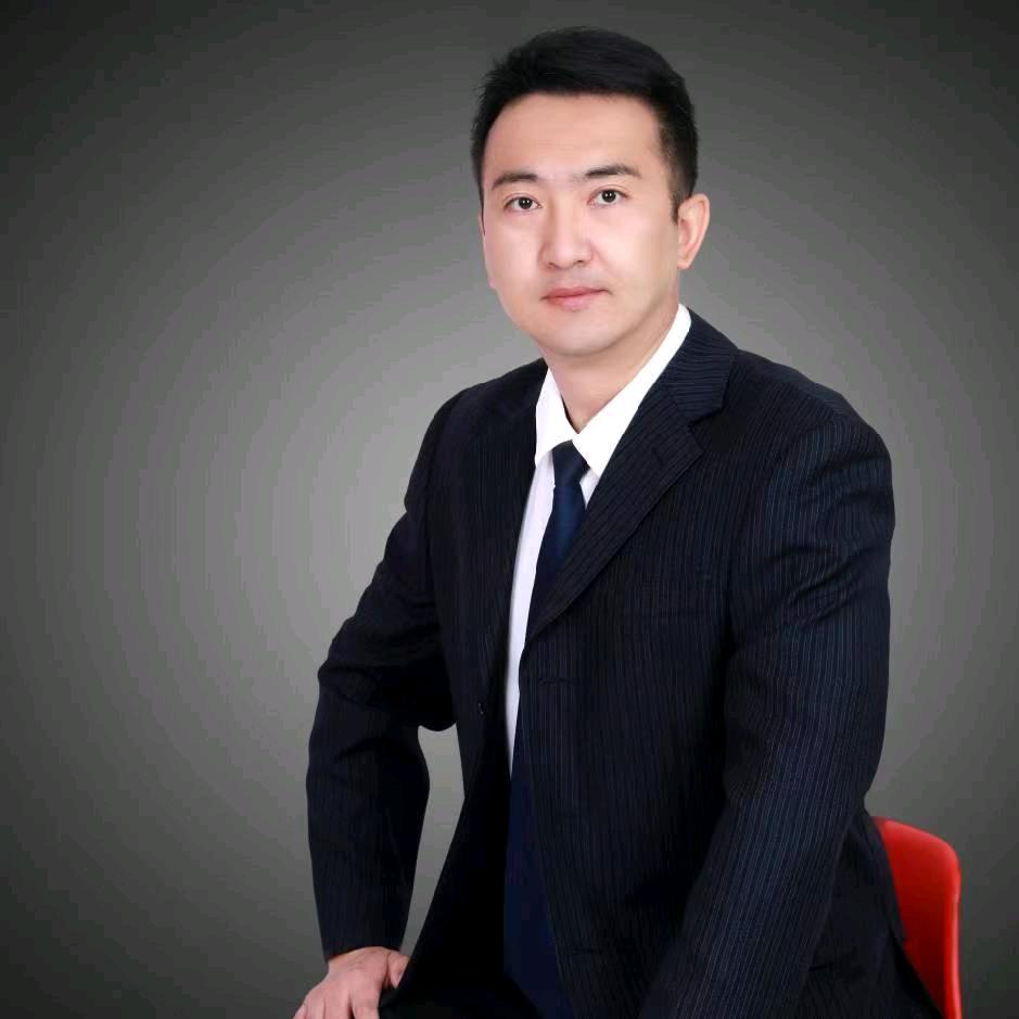 银川律师刘鹏飞