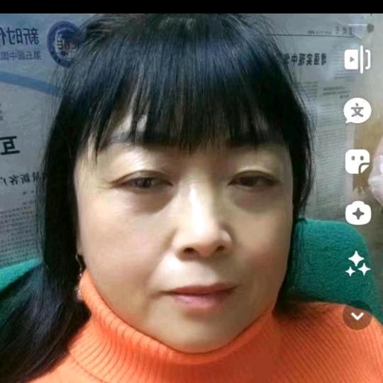 梅子姐吖