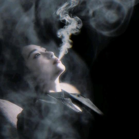 ℒᎭℯ⃝无言☔࿐