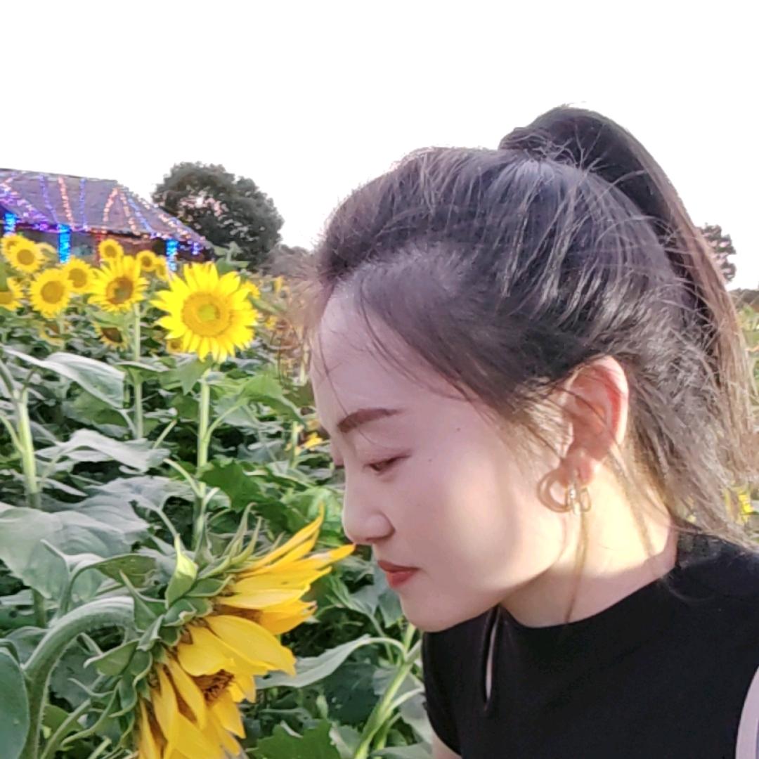ᝰ♛刘三妹♚ᝰ