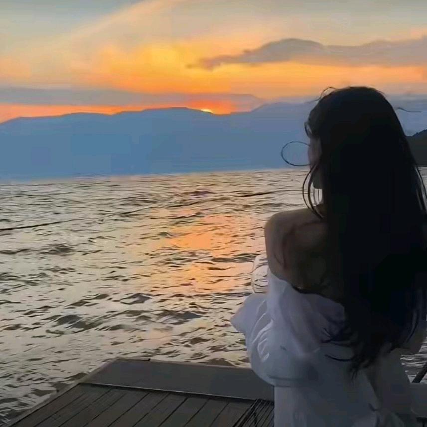 黑夜中的一束光