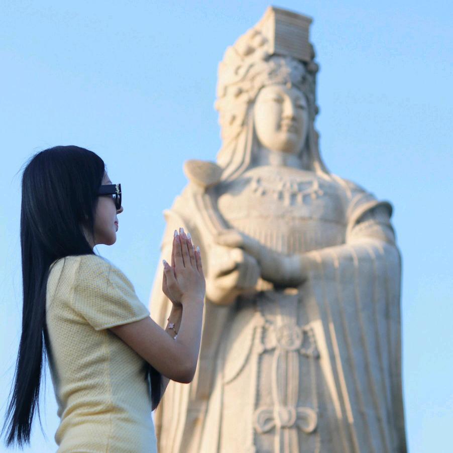 A朱多多高端鞋服