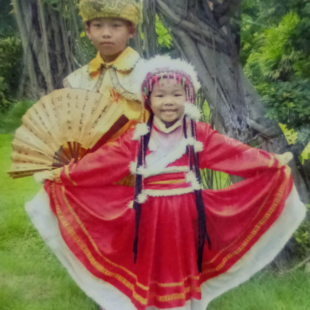 晚秋（私聊拉黑）