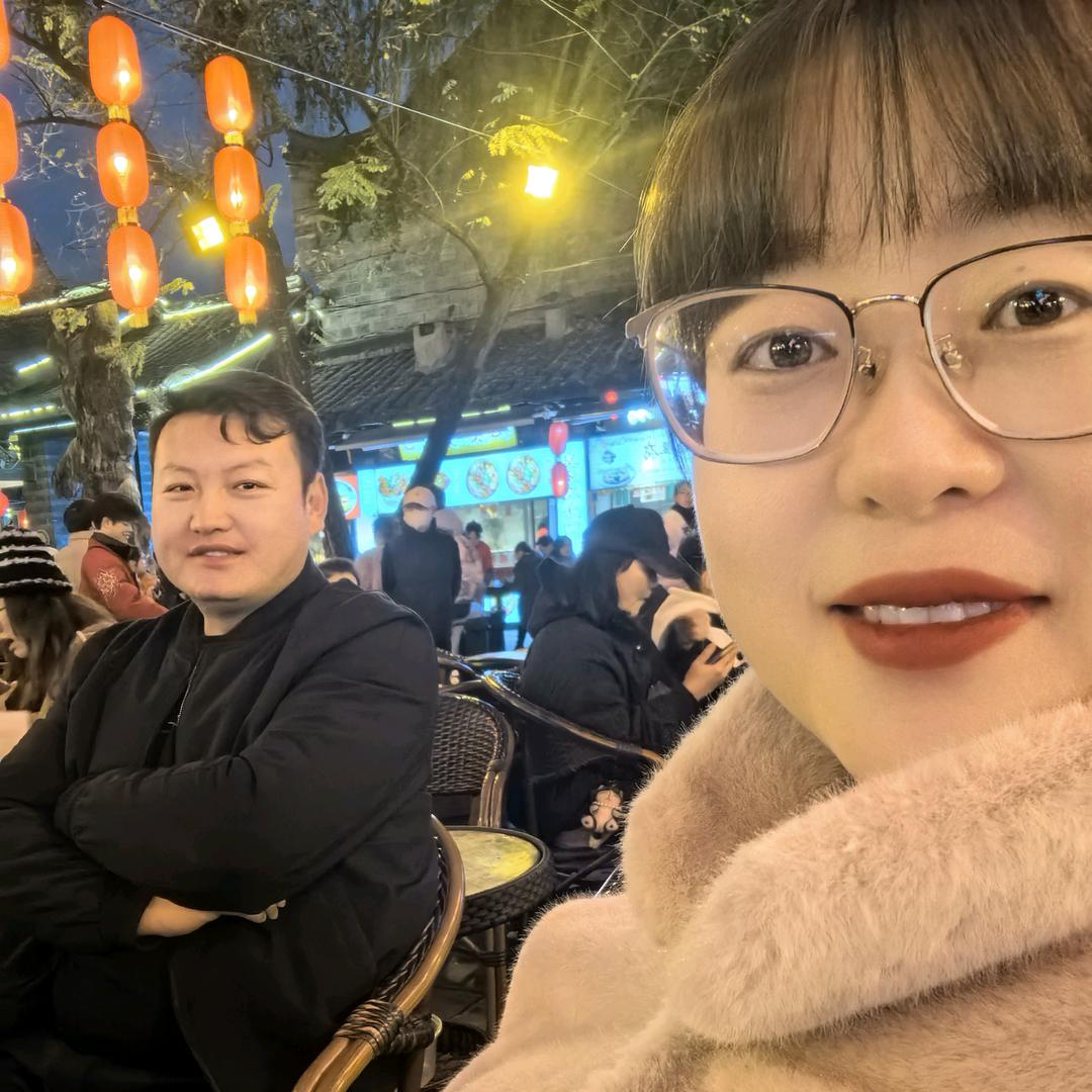 寻尝夫妻（在新疆）