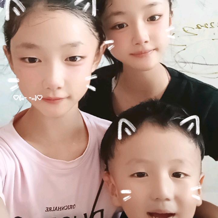 three可爱宝贝