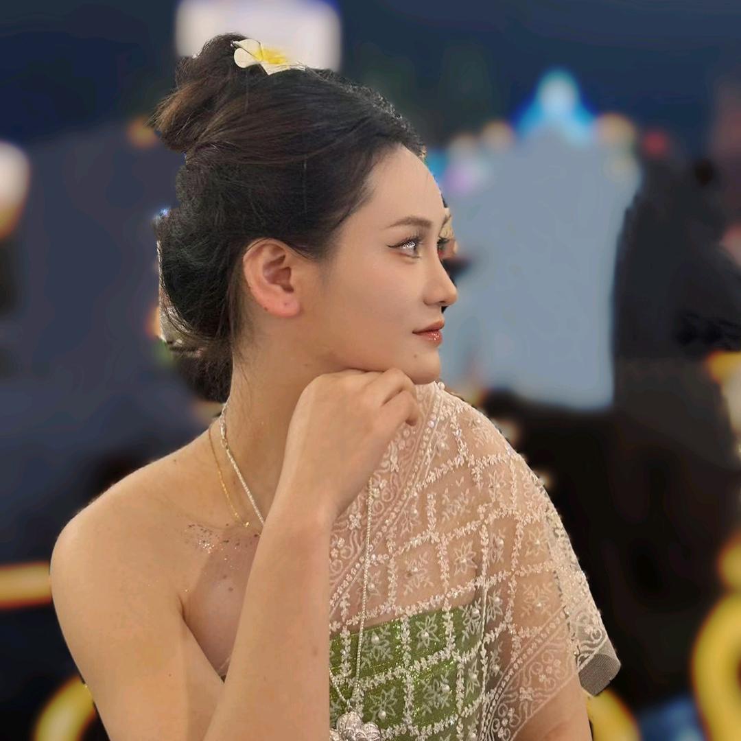黄晓悦