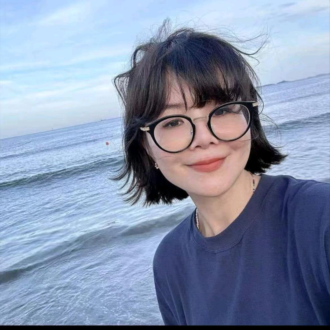 应小姐女装的衣橱分享