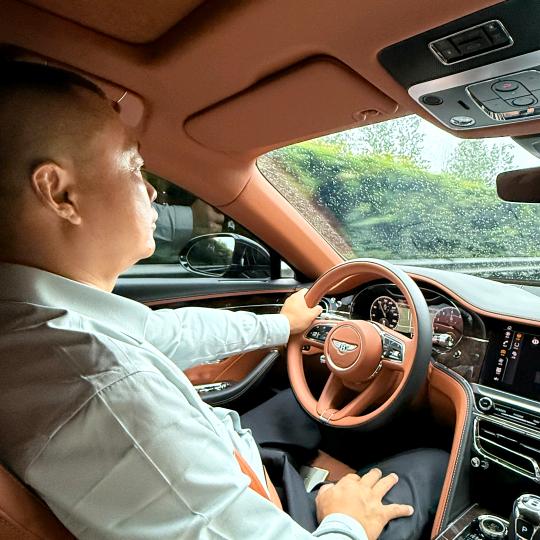 天道酬勤！商道酬信！