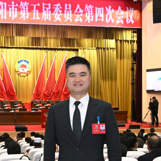 陆家班大龙