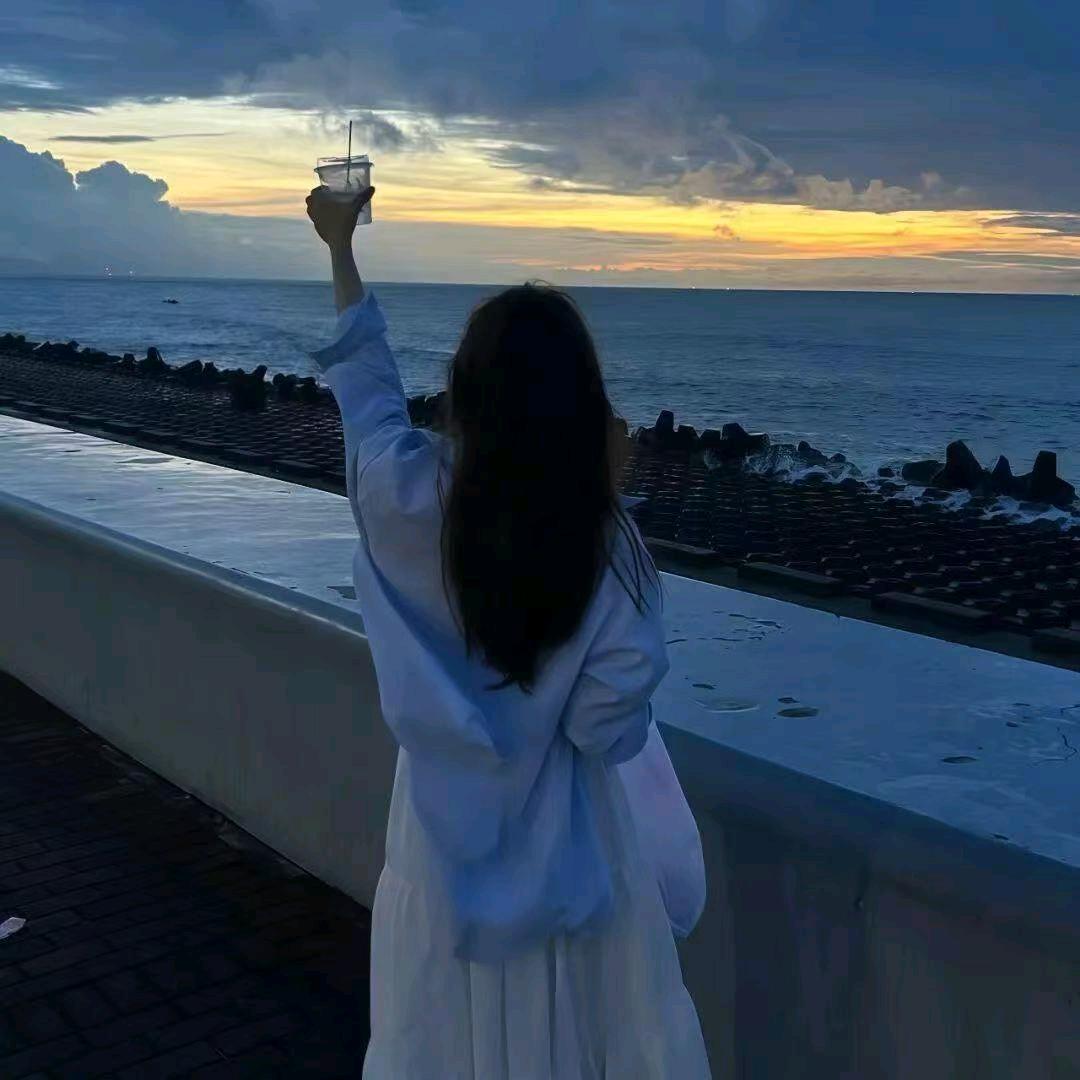 ృ༊七秒記憶♡ ༘⋆