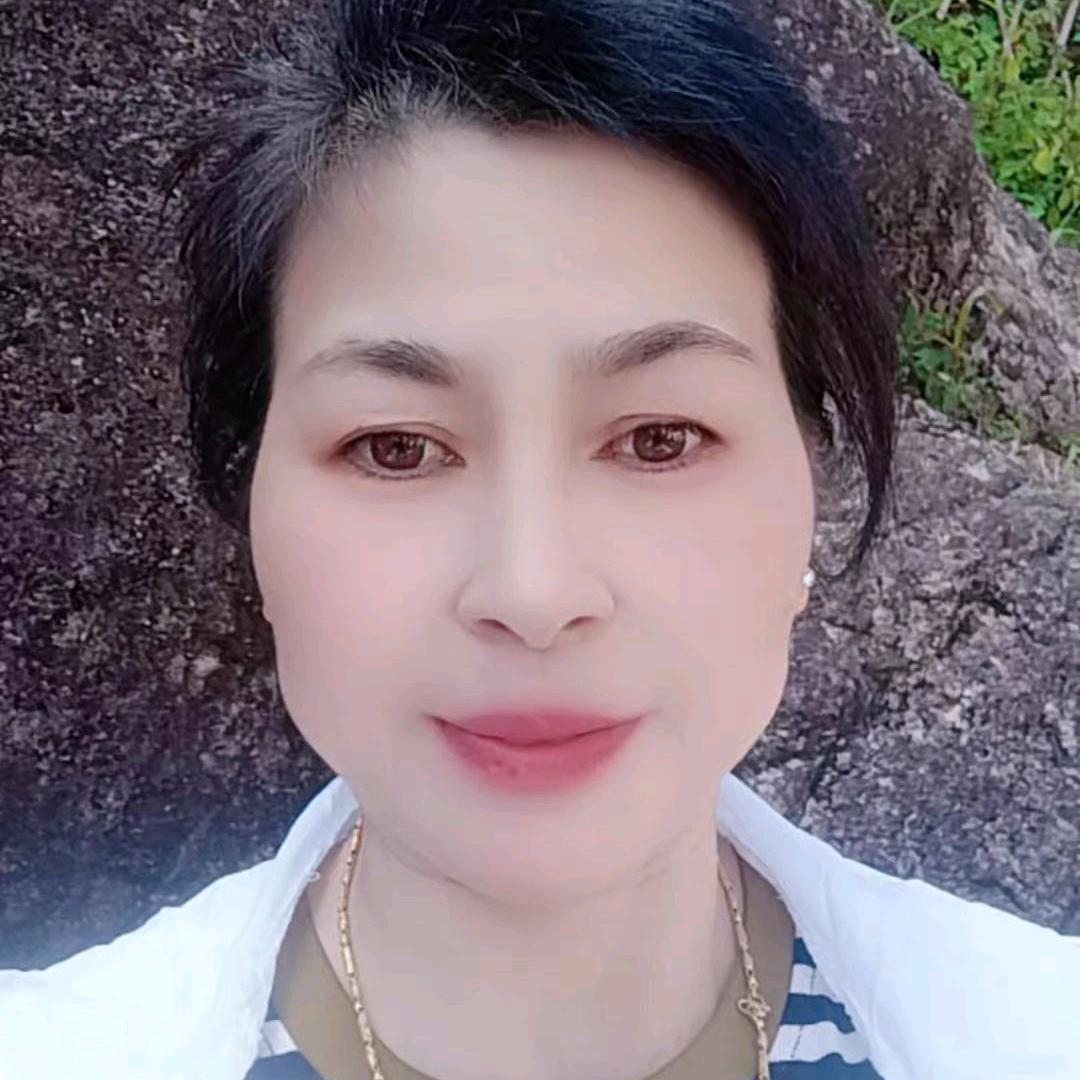 烟花下的承诺。