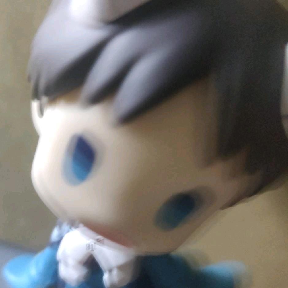 徐震