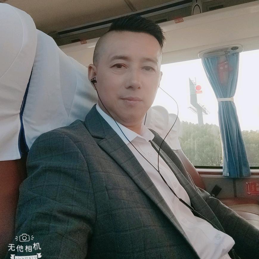 周克年