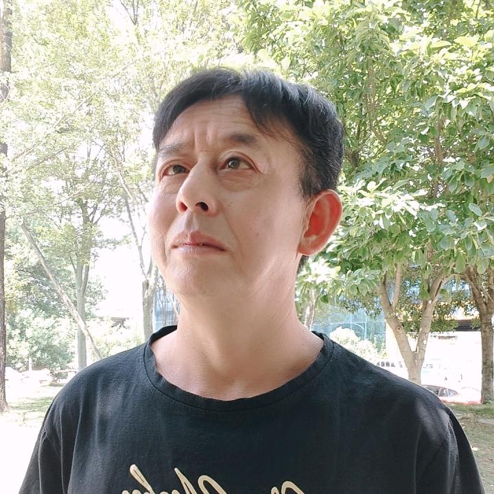 罗二月