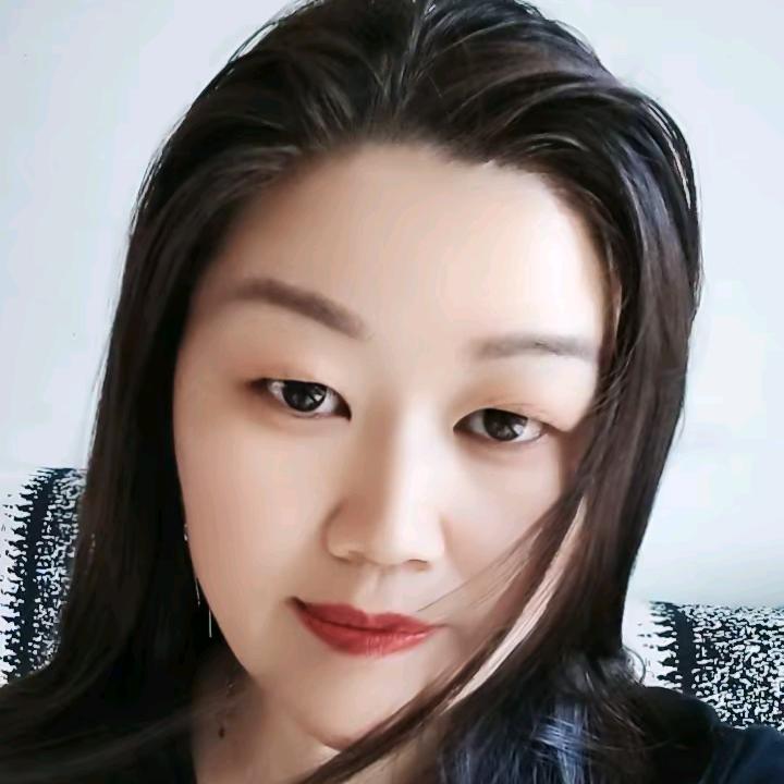 陆二姐《钰滢》