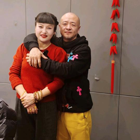闻喜冰儿（阳隅冰冰潮流工坊）
