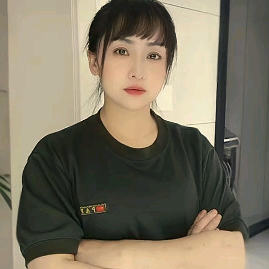 诗 情 画 意