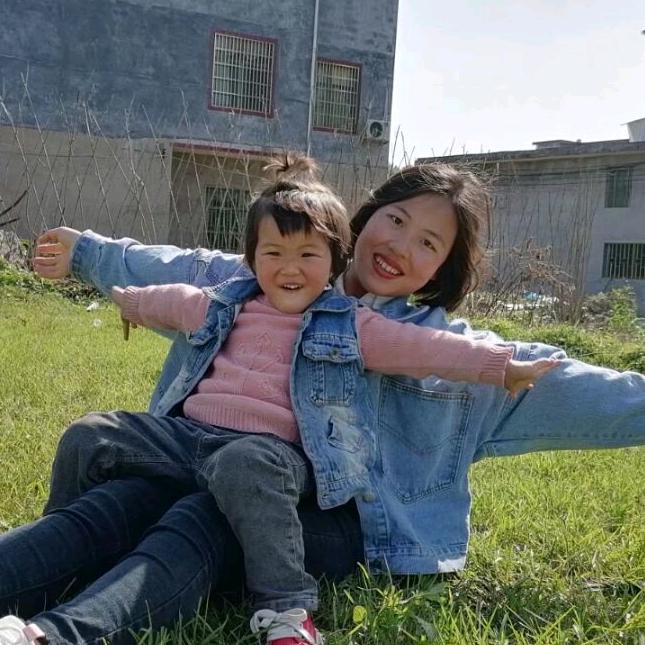 梁姐的生活
