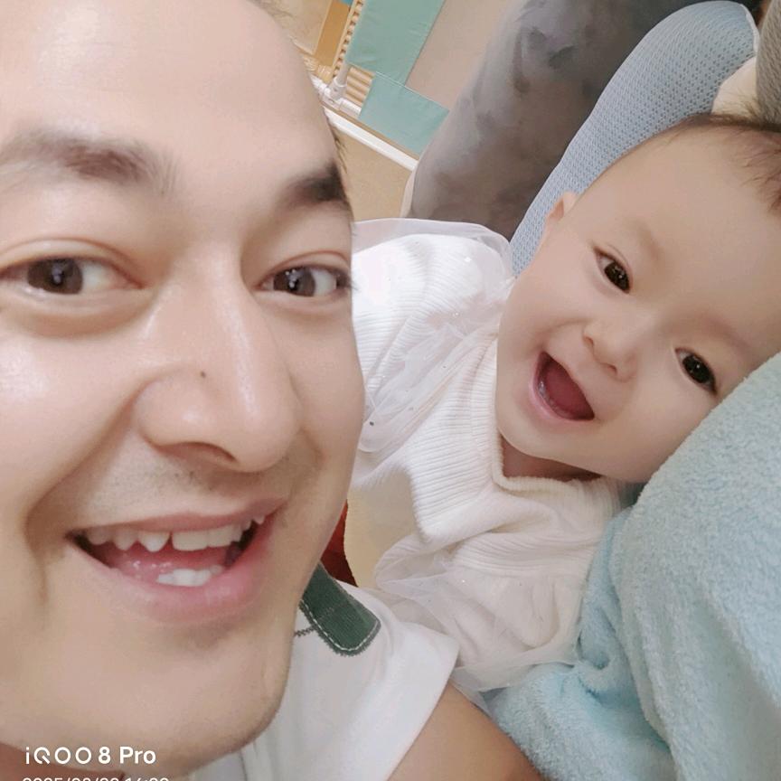 迪丽~孜巴的爸爸