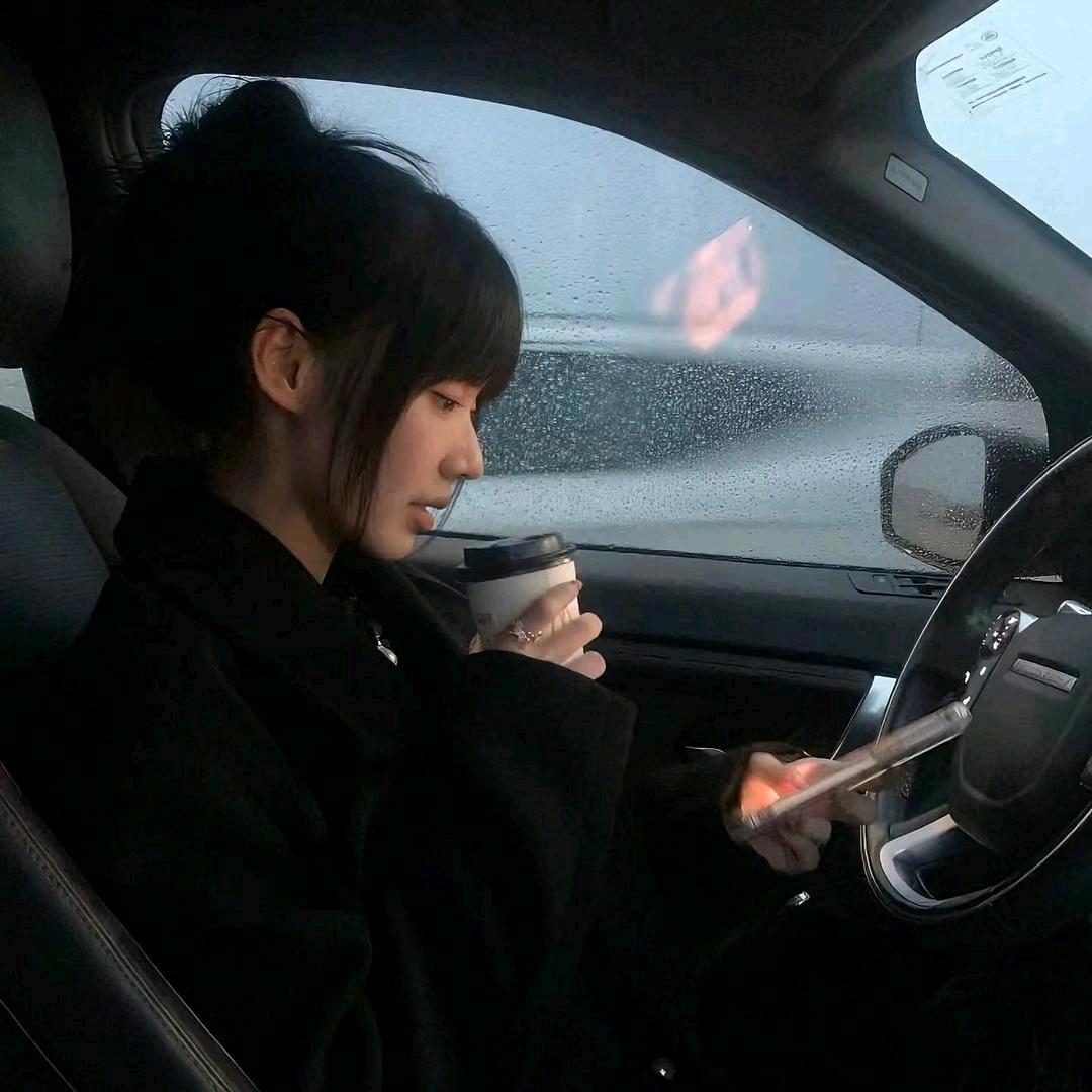 万万ㅤ