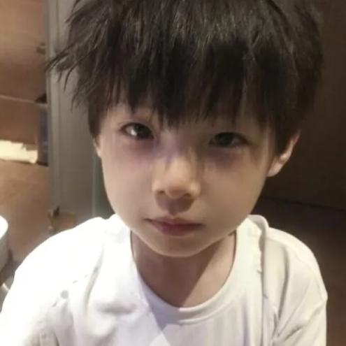 想喝🧊拿铁.