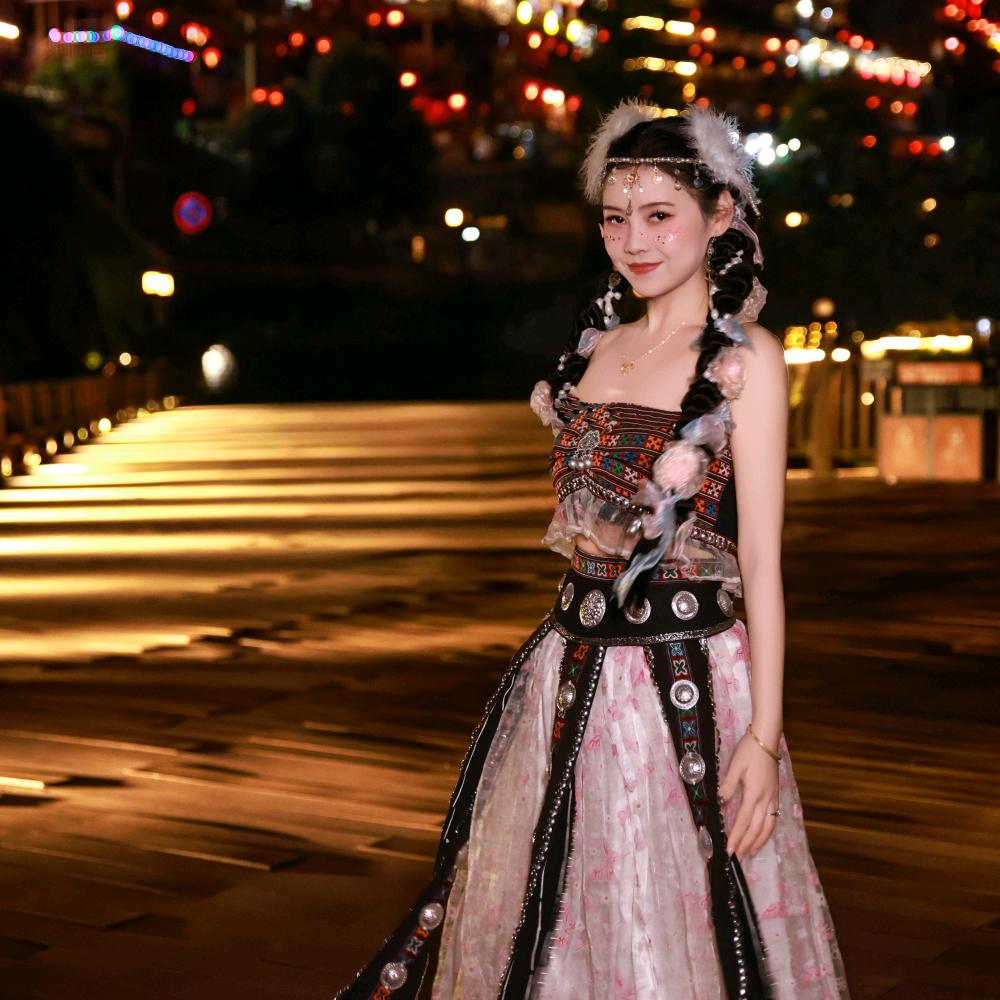 蕊蕊小仙女儿