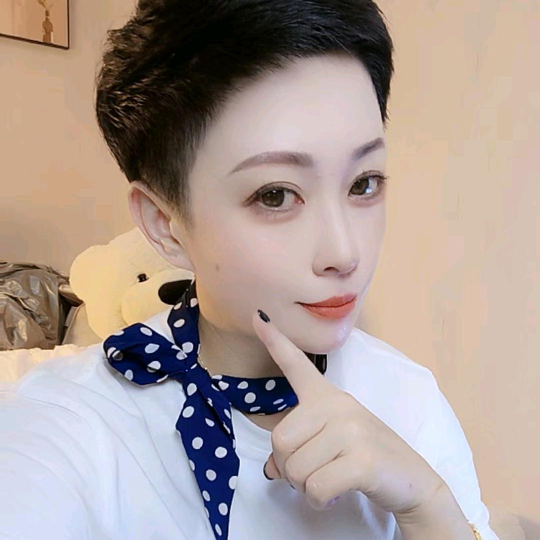 陈陈💐74年是单亲妈妈