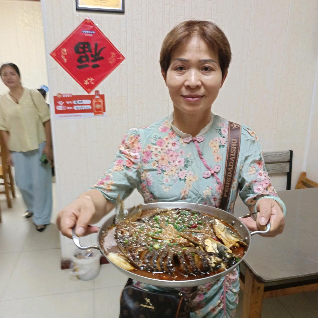 苗湖农家菜(海林店)官方号
