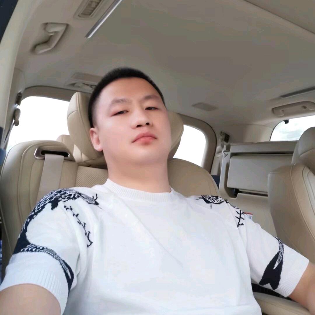 驴与绿鲤鱼