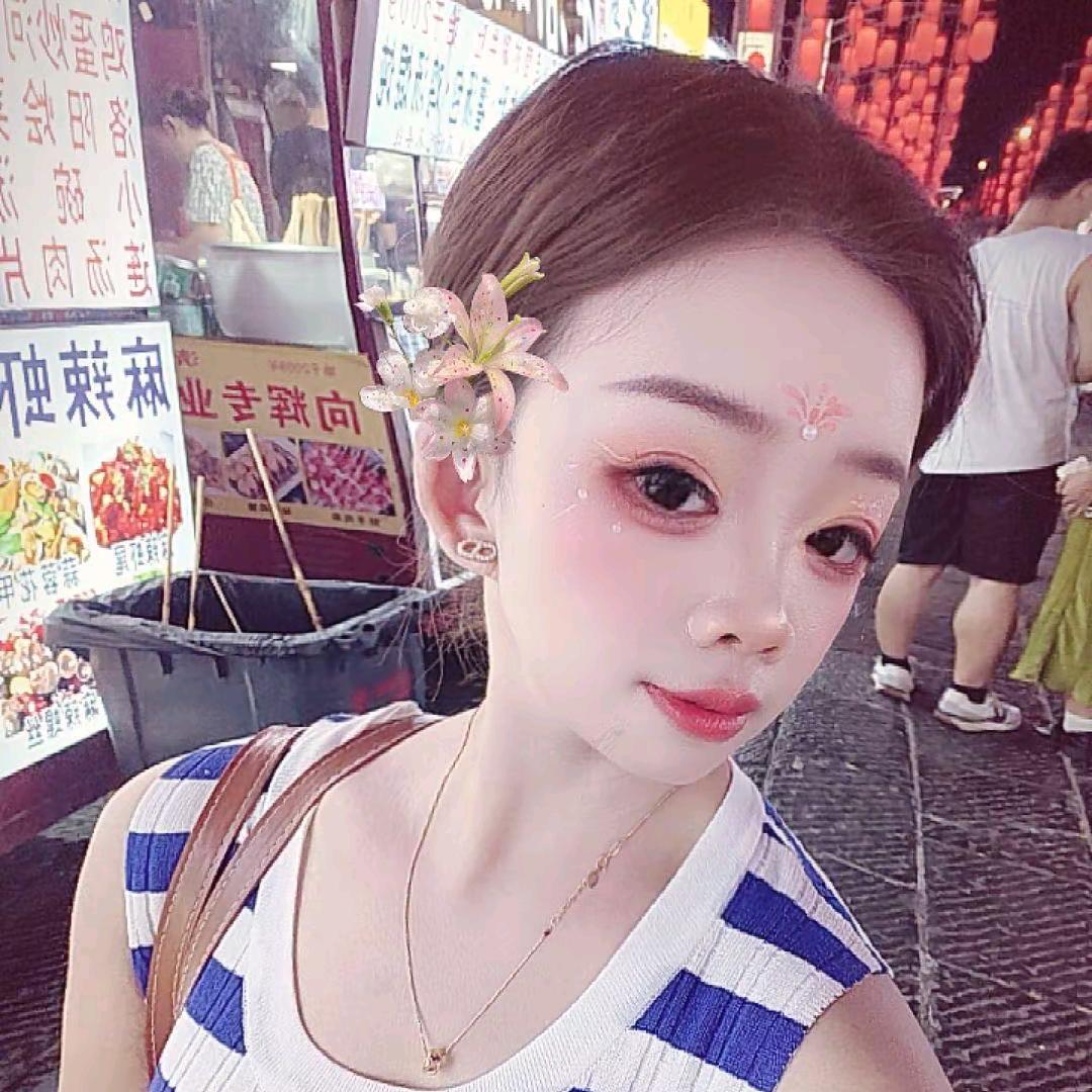 糯糯¥