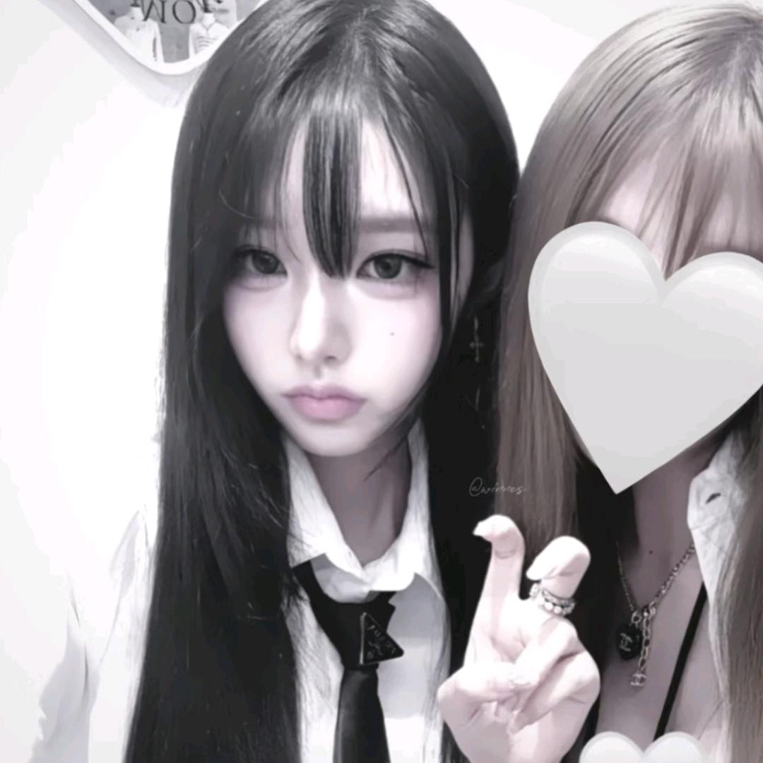 梨涡笑、omo
