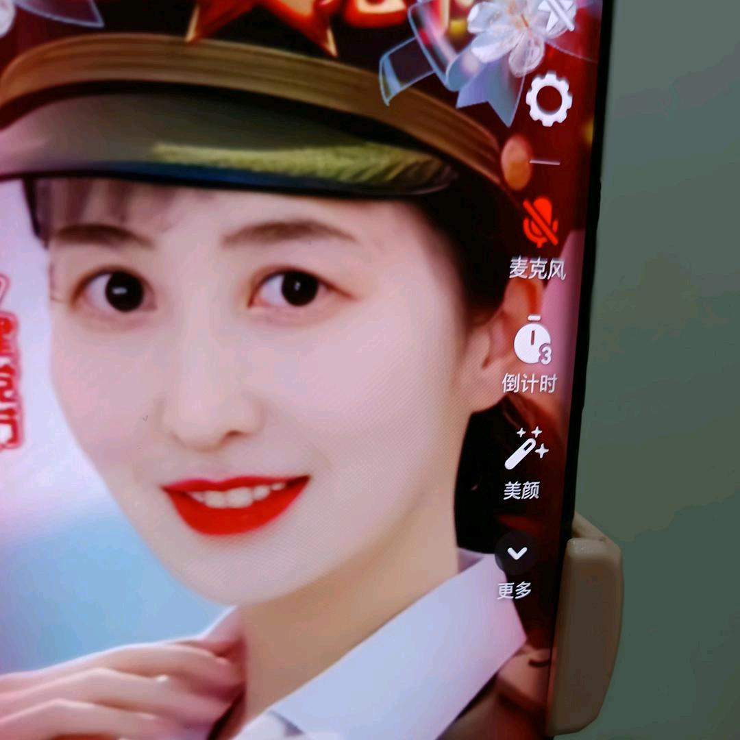 张兰兰（安）晚上5点半开播