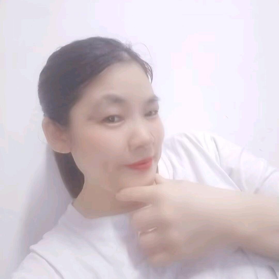 小雅(好物在橱窗)