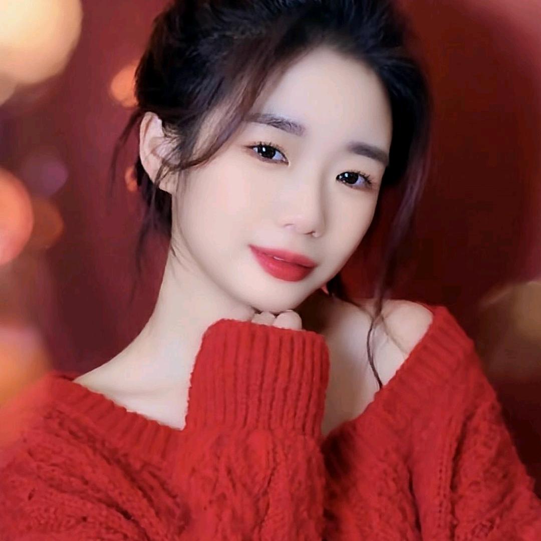 嫣然