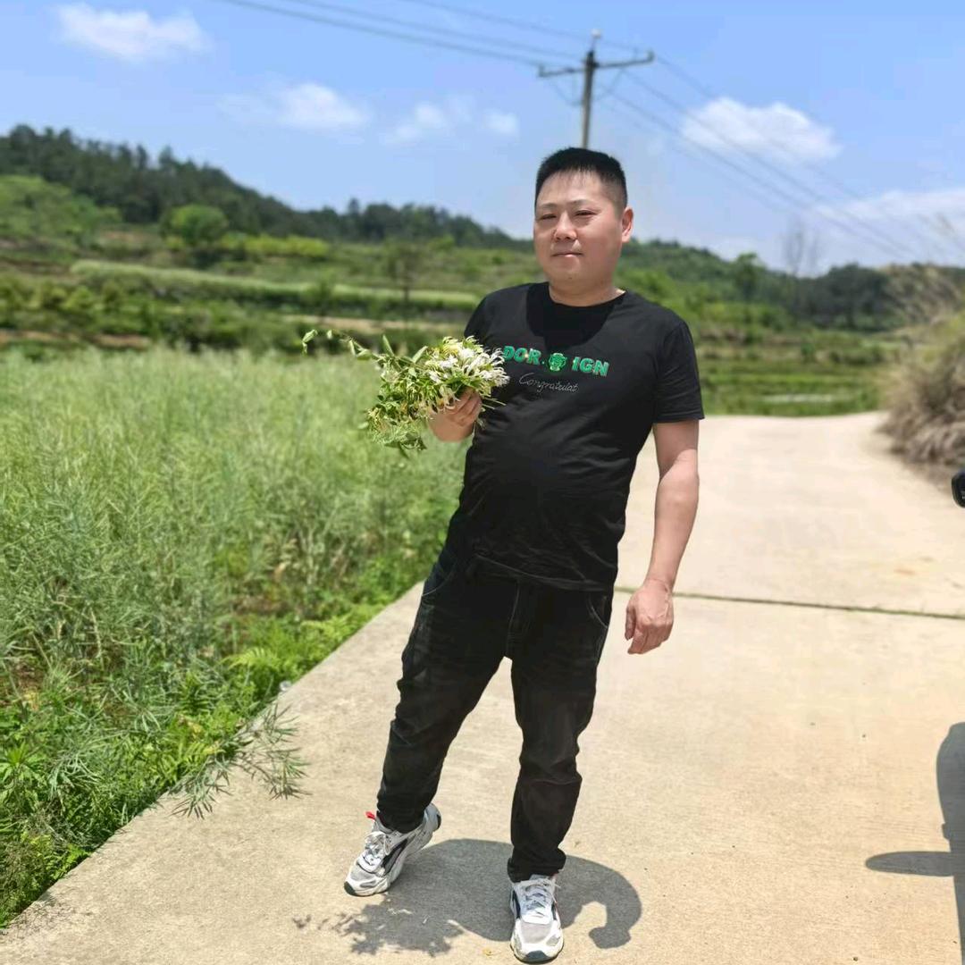 陈【滚滚】