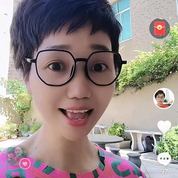 菜菜（停播中）