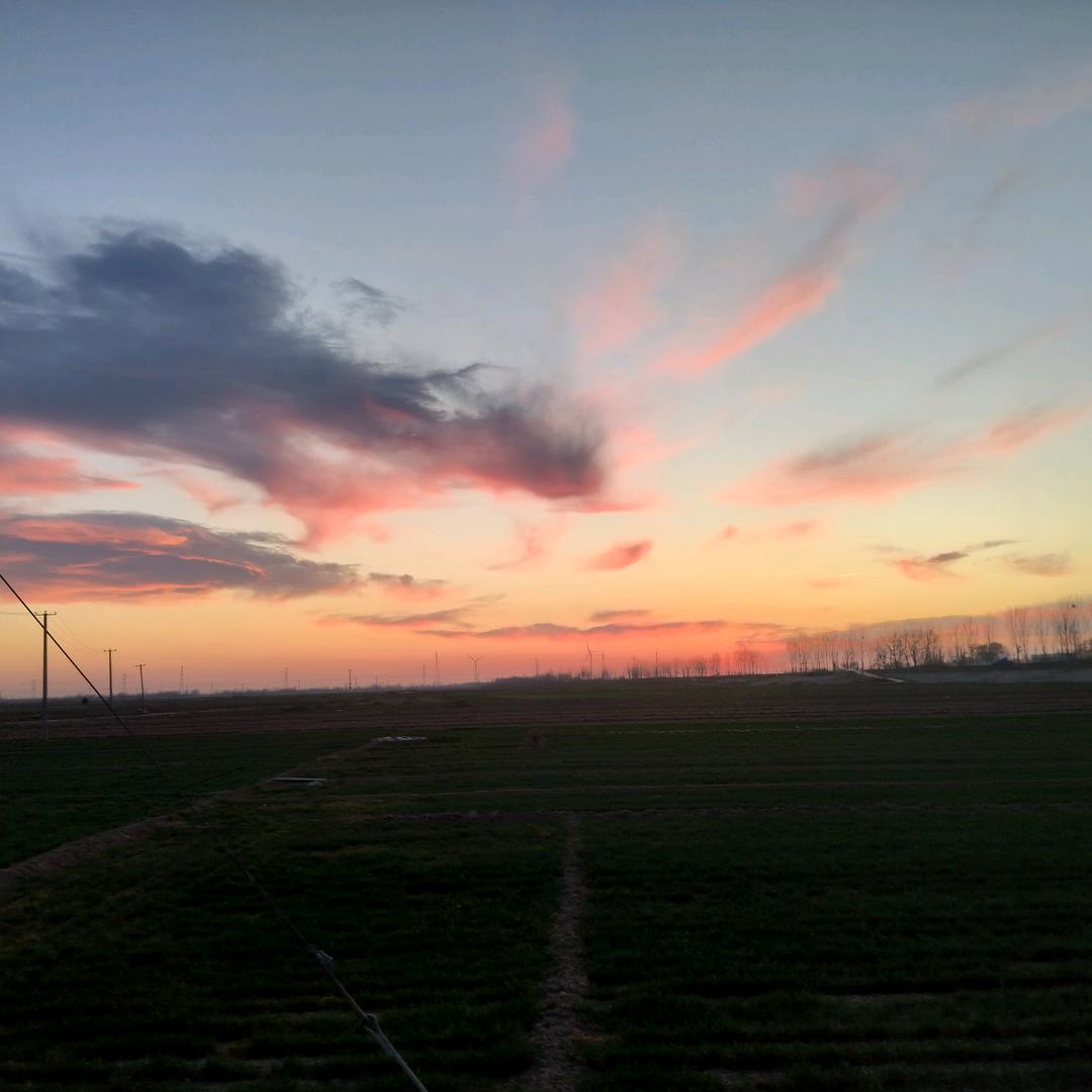 该喝喝🐰🌙🏂
