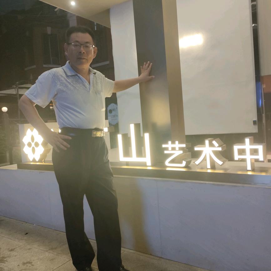 小鲢鱼