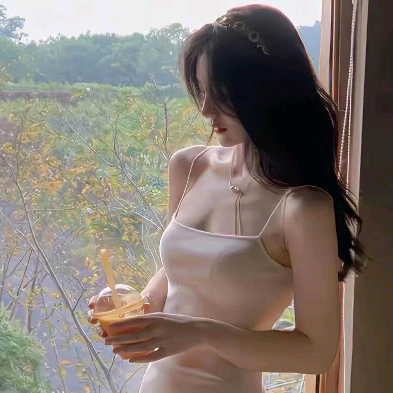爆萌儿吖