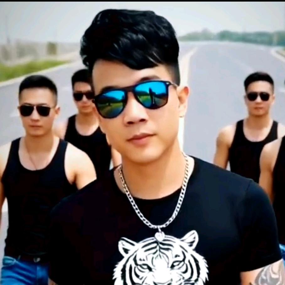 广州誉翔演艺传媒有限公司