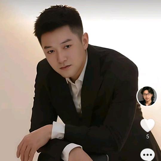 我是于果开心快乐。