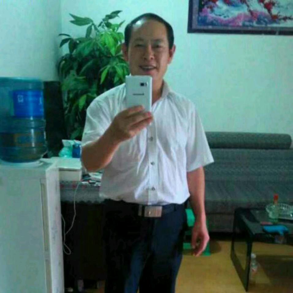 （王平）帮助别人，成就自己