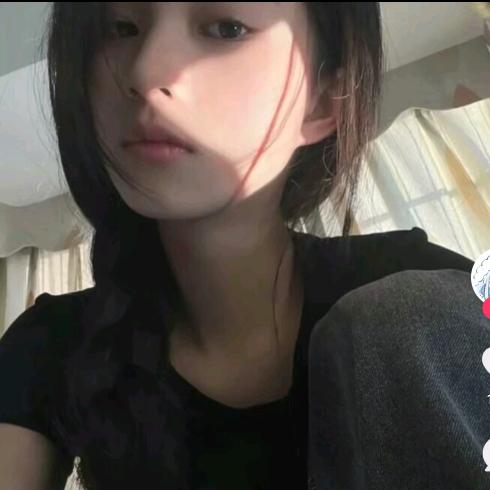 吃昱米不吃芹菜🌽