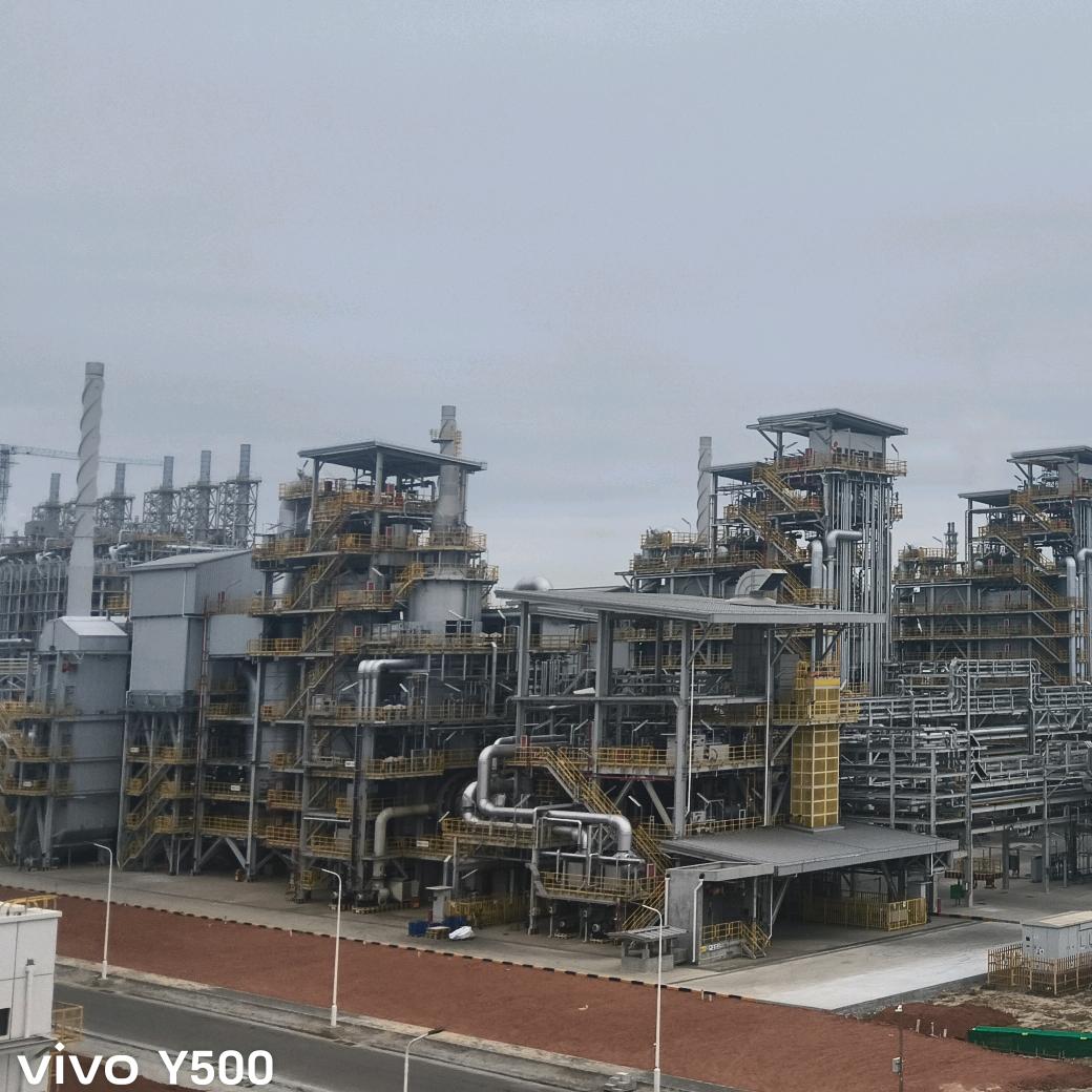 梦想的天空分外蓝哦