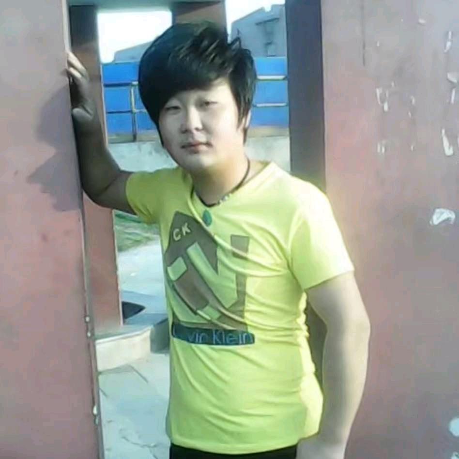 亮亮
