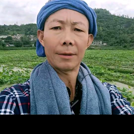 万大叔.海口美兰溪谭正百货店（个体工商户