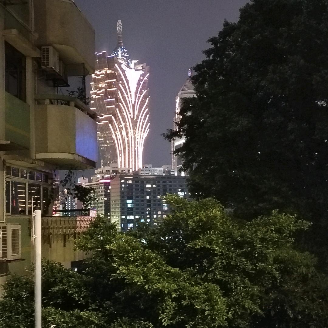 隔壁老C